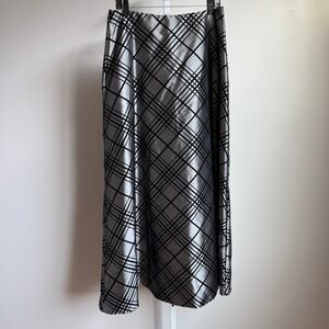 Victor Costa Silver Maxi Skirt‎ Size 10 Plaid Pattern Evening Party